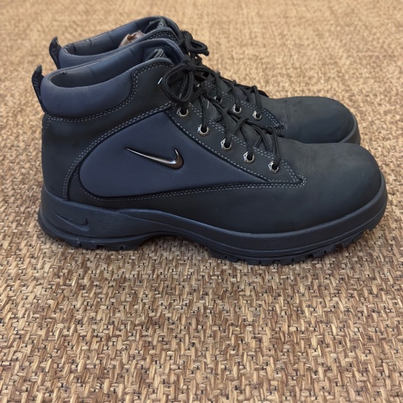 Vintage Nike ACG Boots - Picture 6 of 15